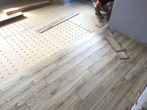 Oak-Sawnmarks-Laminat-Parke