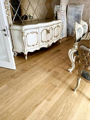 Oak-Naturel-Plank-Matt-Lacq-Micro-Bev.Yes-Parke