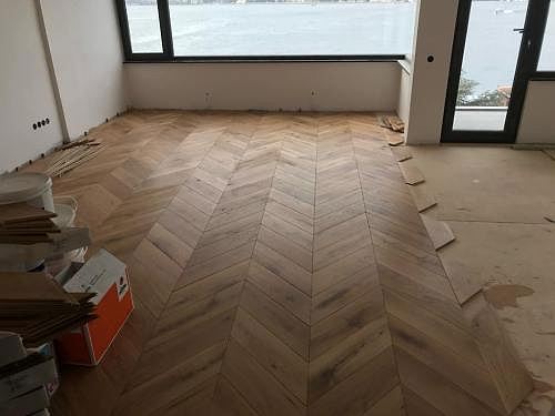 Oak-Massive-Rustic-Chevron-Macar-Parke (1)
