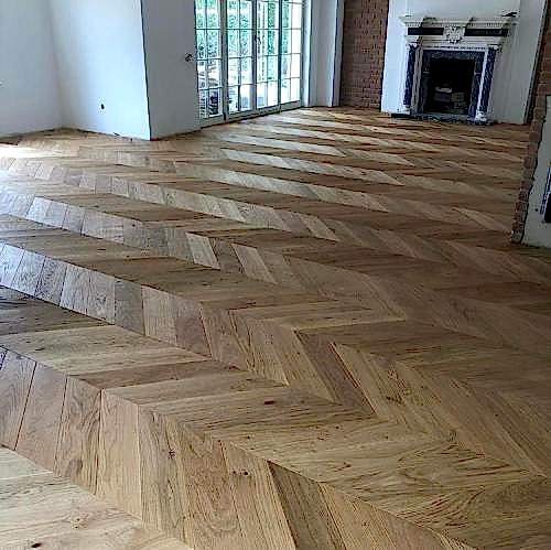 Oak-Naturel-Brushed-Rustic-Chevron-Macar-Parke