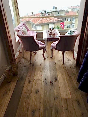 Oak-Massive-Brown-Rustic-Maxi-Plank